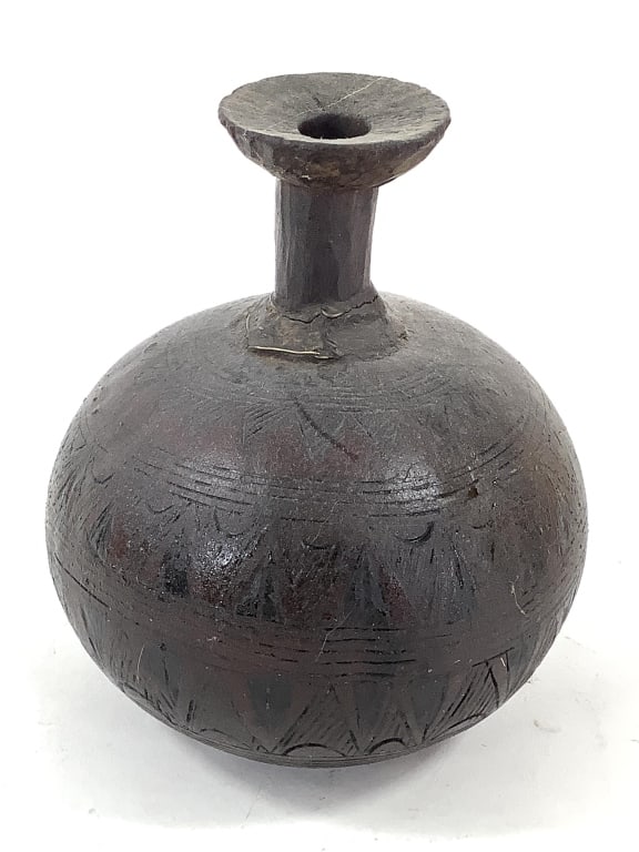 East African Bottle Gourd: 6"Dia, 7"H. Provenance: Collected by Sophia and Roy Sieber.