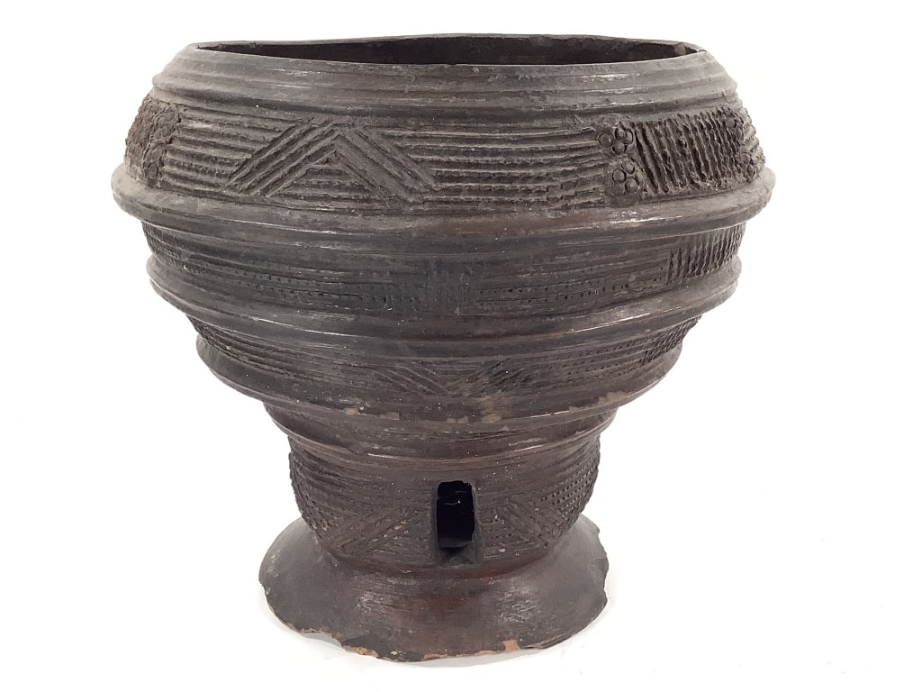 Cameroon Footed Ceramic With Incised Design: 12 1/2"Dia., 11"H. Provenance: Collected by Sophia and Roy Sieber.