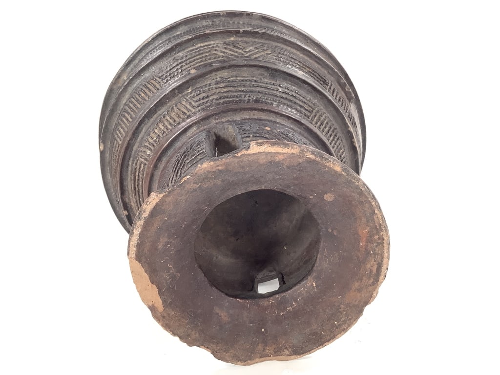 Cameroon Footed Ceramic With Incised Design - 5