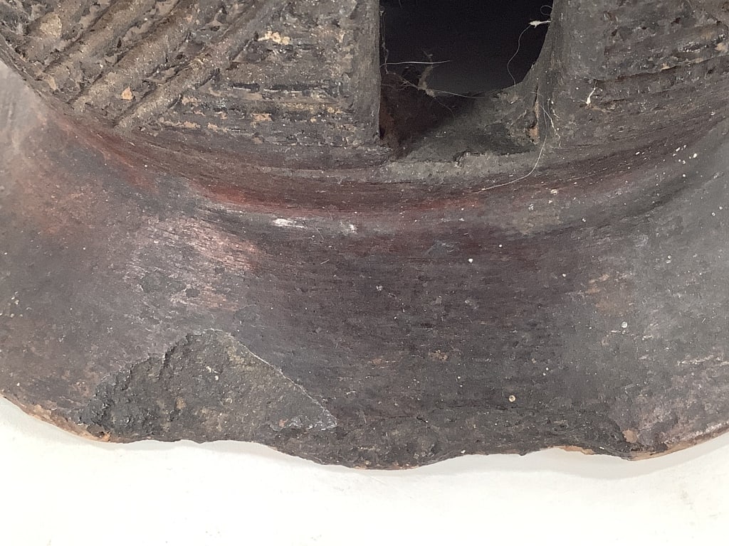 Cameroon Footed Ceramic With Incised Design - 7