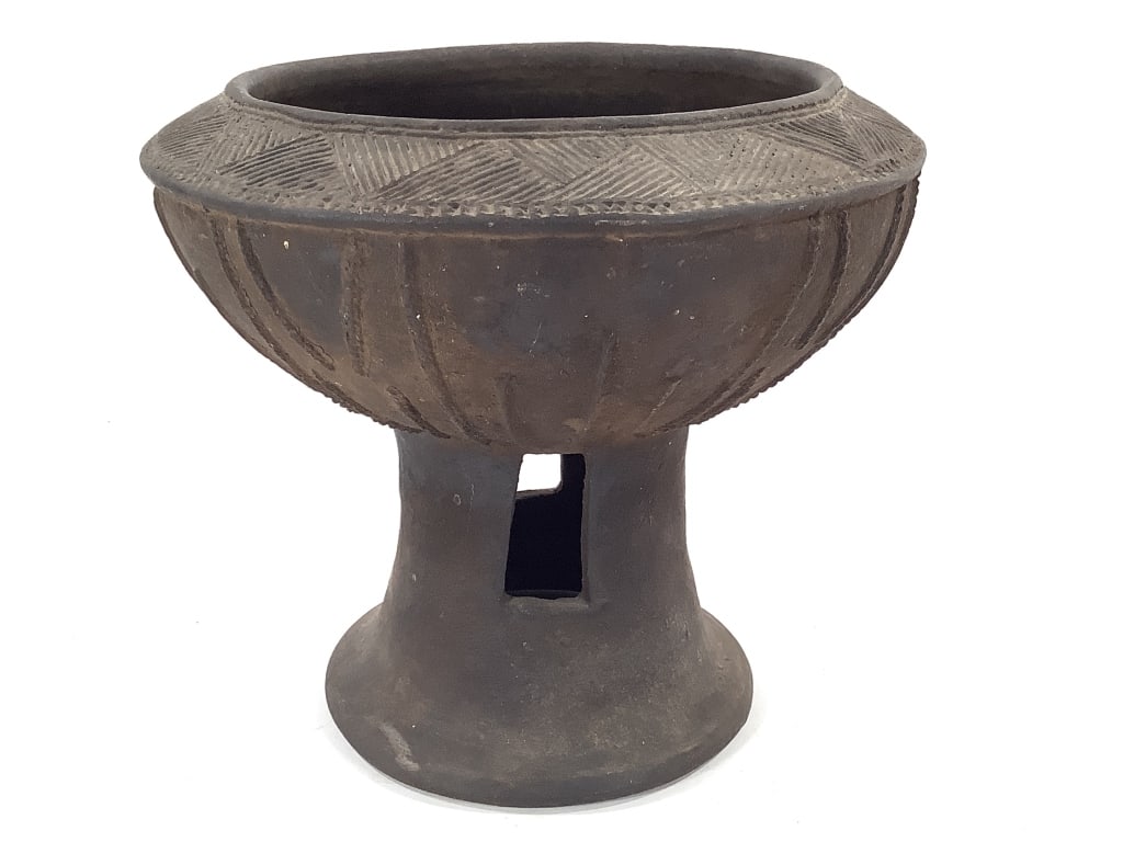 Nigerian Pot With Pedestal And Incised Designs: 10 1/2"Dia., 9 1/2"H. Provenance: Collected by Sophia and Roy Sieber.