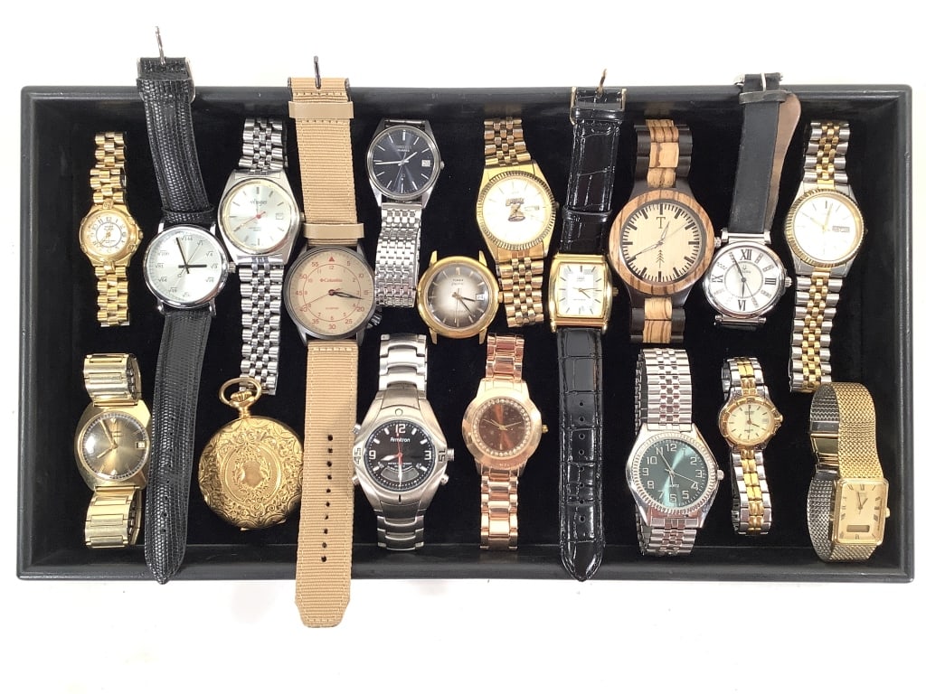 18 Watches Citizen Tree & Twig Columbia + (1 of 7)