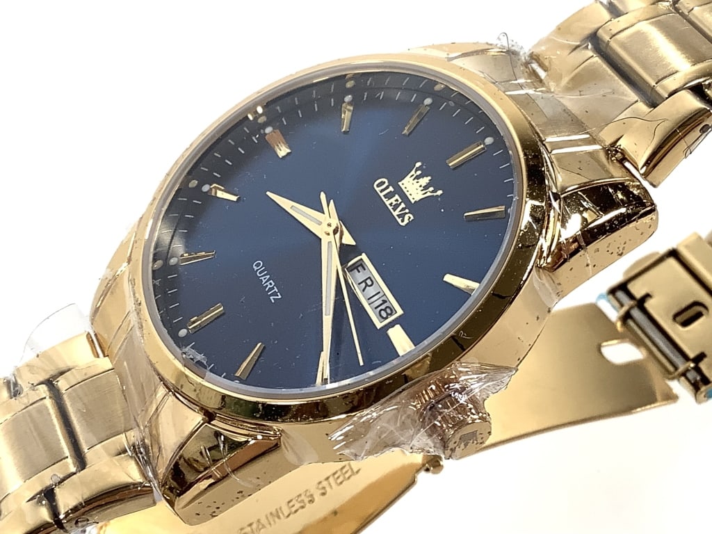 NOS Olevs Watch in Box w Tags: Appears unused. Needs battery. EDS aims to describe and photograph all items thoroughly and accurately, however other conditions present may not have been observed or noted. We encourage you to inspec