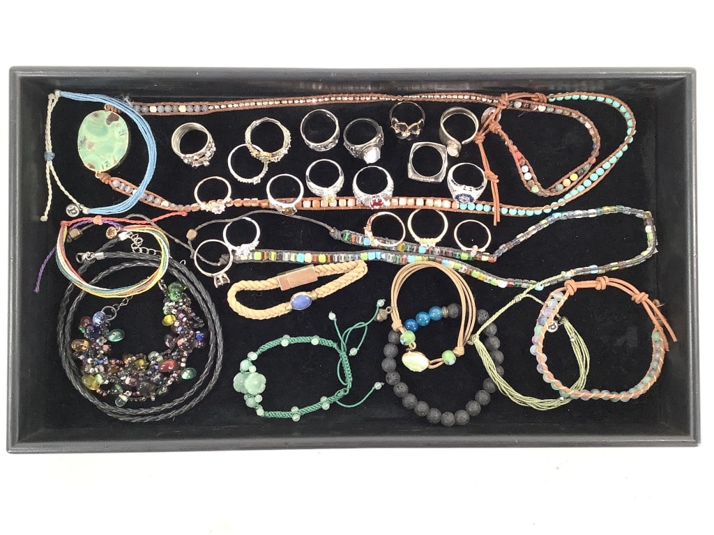 12+ Woven Stone Bracelets & Necklaces 12 Rings (1 of 5)