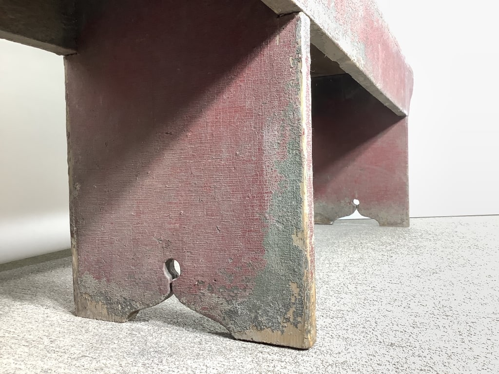 Primitive Bench w Old Paint - 4