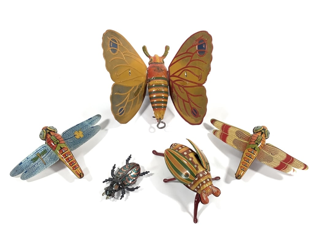 5 Tin Litho Wind Up Toy Bugs (1 of 13)