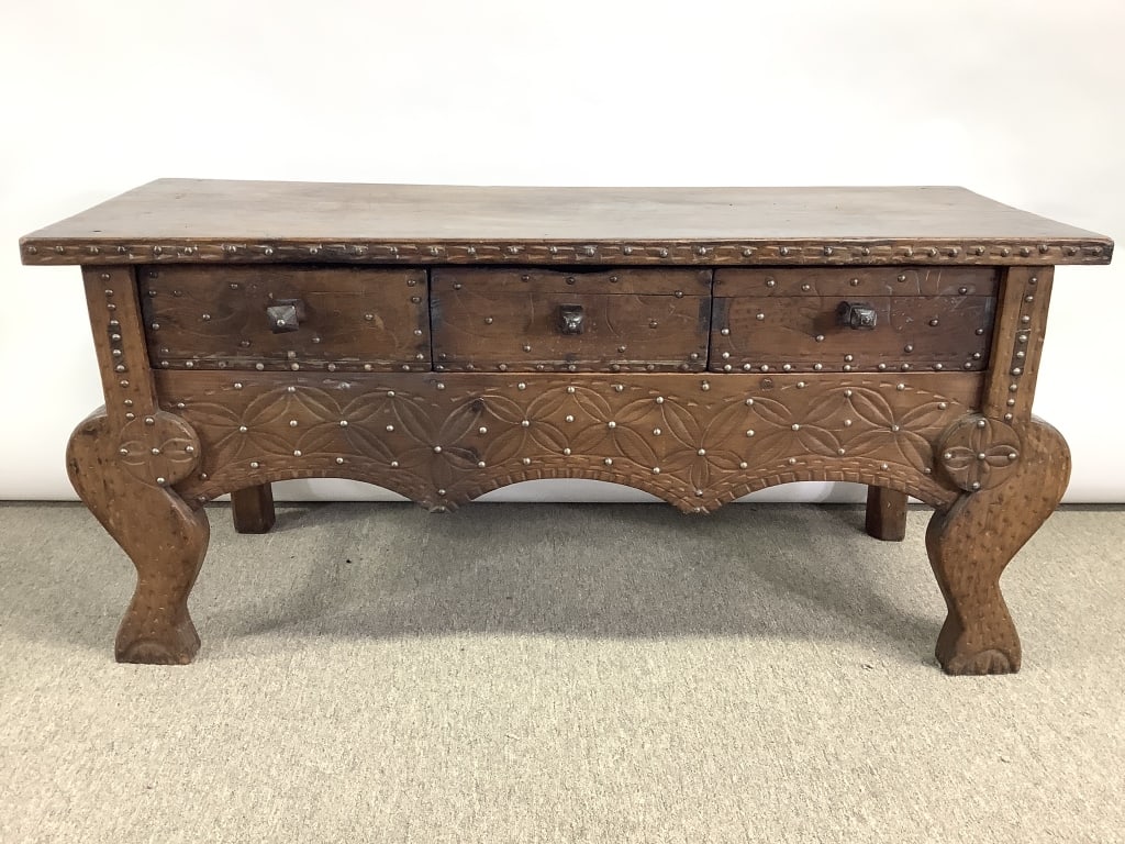 Nahuala Console Table Guatemala w Animal Legs (1 of 12)