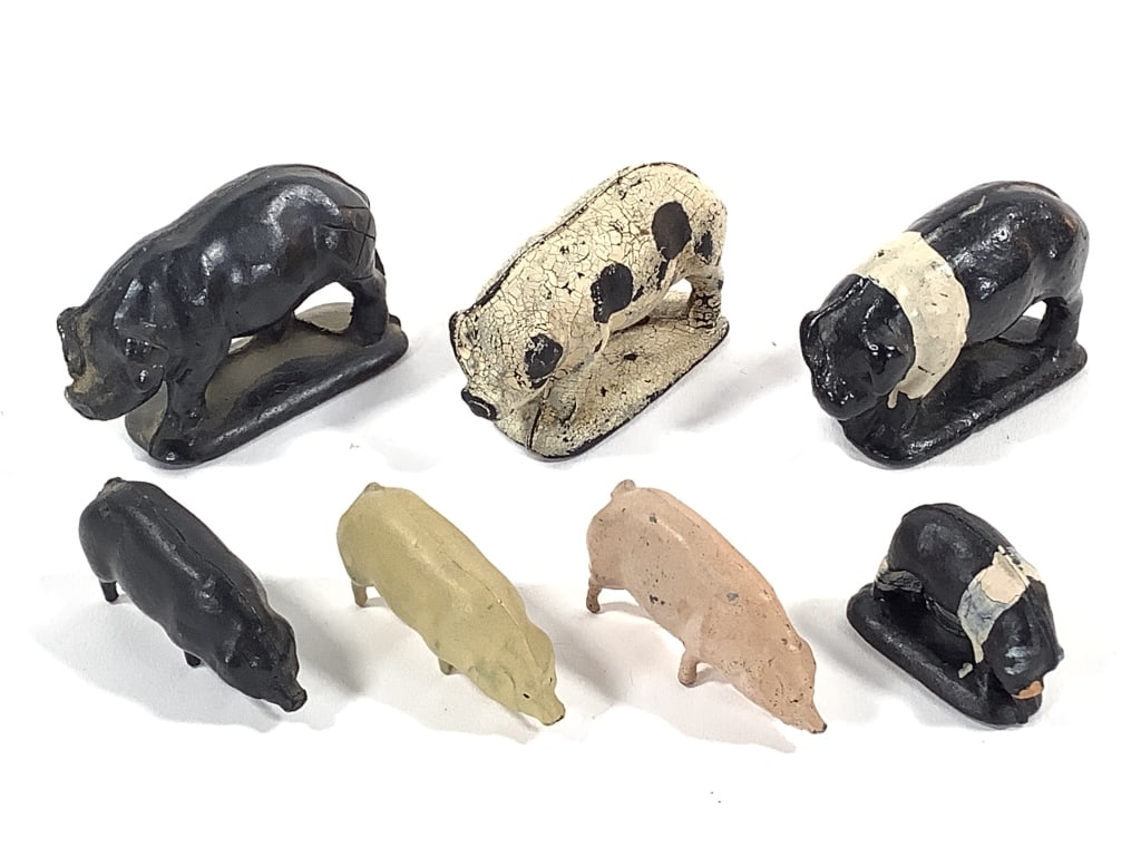 7 Miniature Pig Farm Toys (1 of 8)