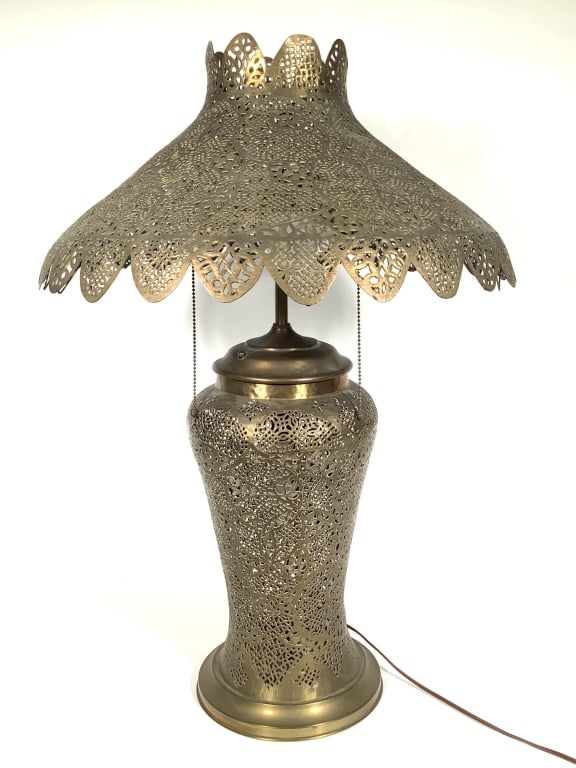 Antique Pierced Brass Lamp & Shade (1 of 8)