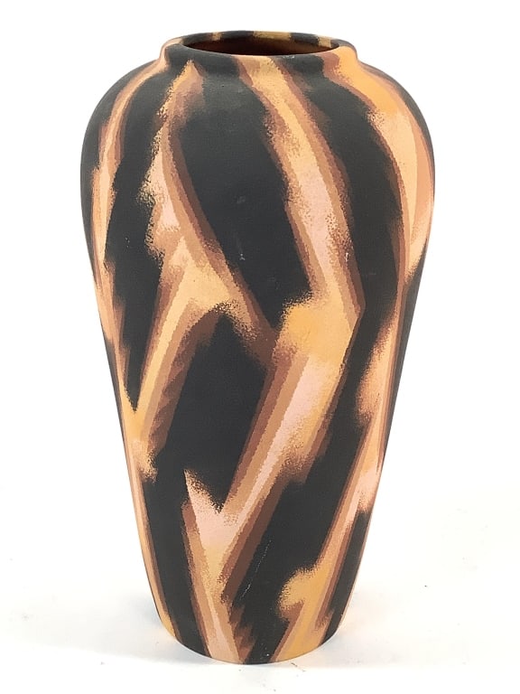 Wm Itter 1988 Ceramic Vase 2 of 3: Itter, William (American 1942-2025). 9 3/4"H. Dry brush paint glaze decorated. Matte finish exterior with glazed interior. Scratch signed and dated 10/10/88 on unglazed bottom. Scratch signed and