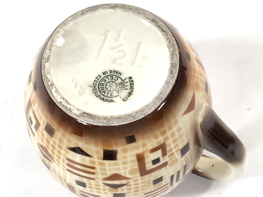 3 Pcs Cubist Pattern Czech Pottery - 9