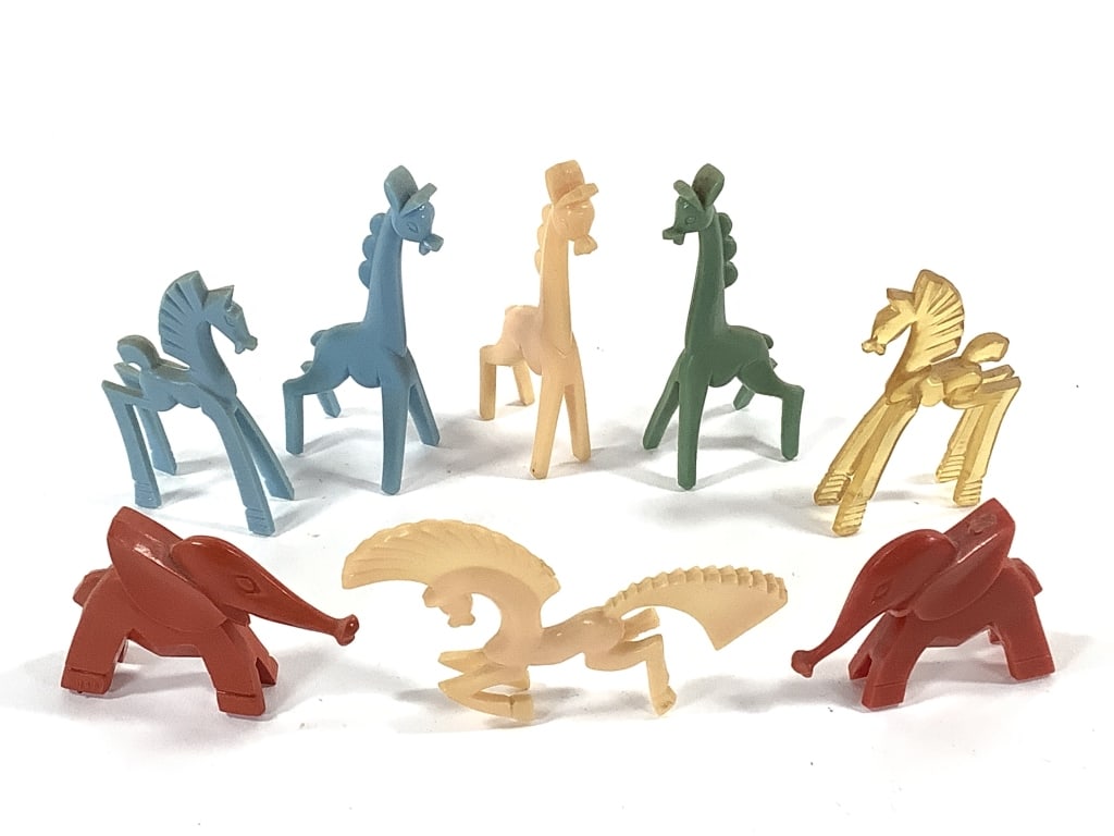 Early Plastic Injection Mold Figures Don Manning (1 of 8)