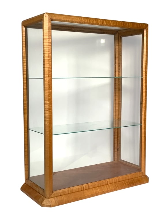 Fine Figured Maple Display Case Wm Itter 1977: 19"W x 9"D x 29"H. 2 removable glass shelves, removable base and interior base, side door with finger latch. Provenance: Collection of William and Diane Itter.
