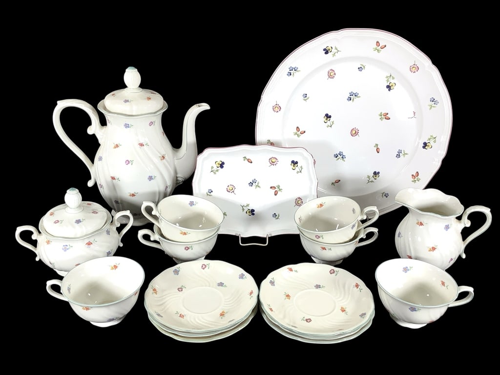 Seltmann Weiden & Villeroy & Boch Porcellain: Coffee set by Seltmann Weiden, Bavaria, c.1924-1946 Seltmann Weiden with star mark, #6 pattern code and Dek.K. 79 in green. Cream glazed body with small florals and pale green trim. Includes coffee