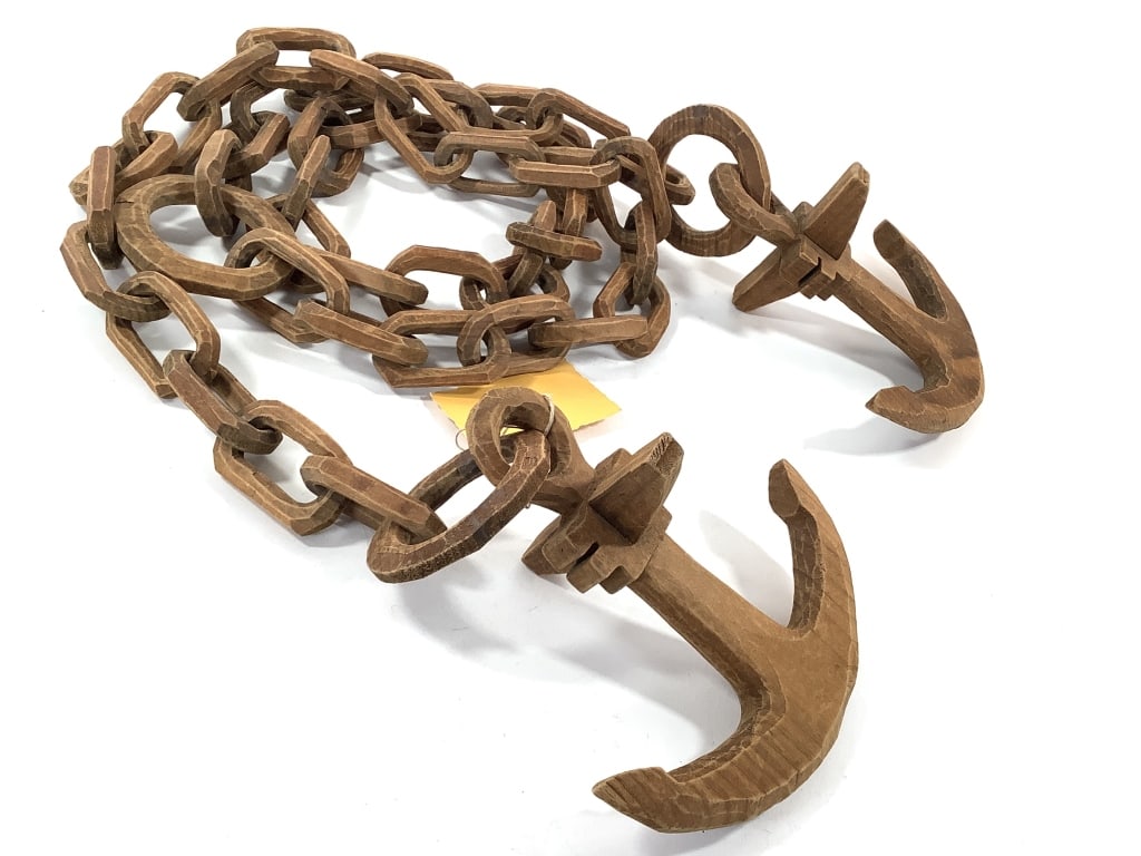 Folk Art Carved Wood Continuous Chain w Anchors (1 of 5)
