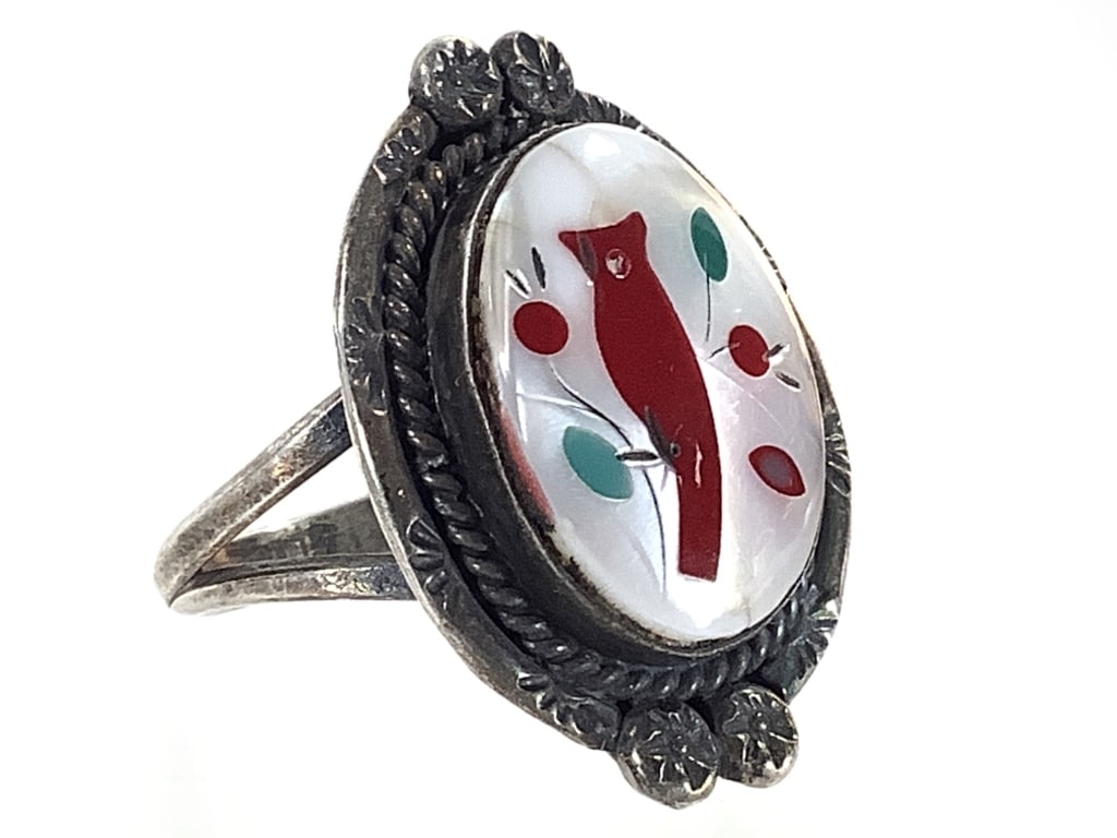 Zuni Sterling Cardinal Inlay Ring 5.7g TW: Red coral, mother of pearl and turquoise inlay. Sz.6. Unmarked; tested as sterling. Good vintage condition.