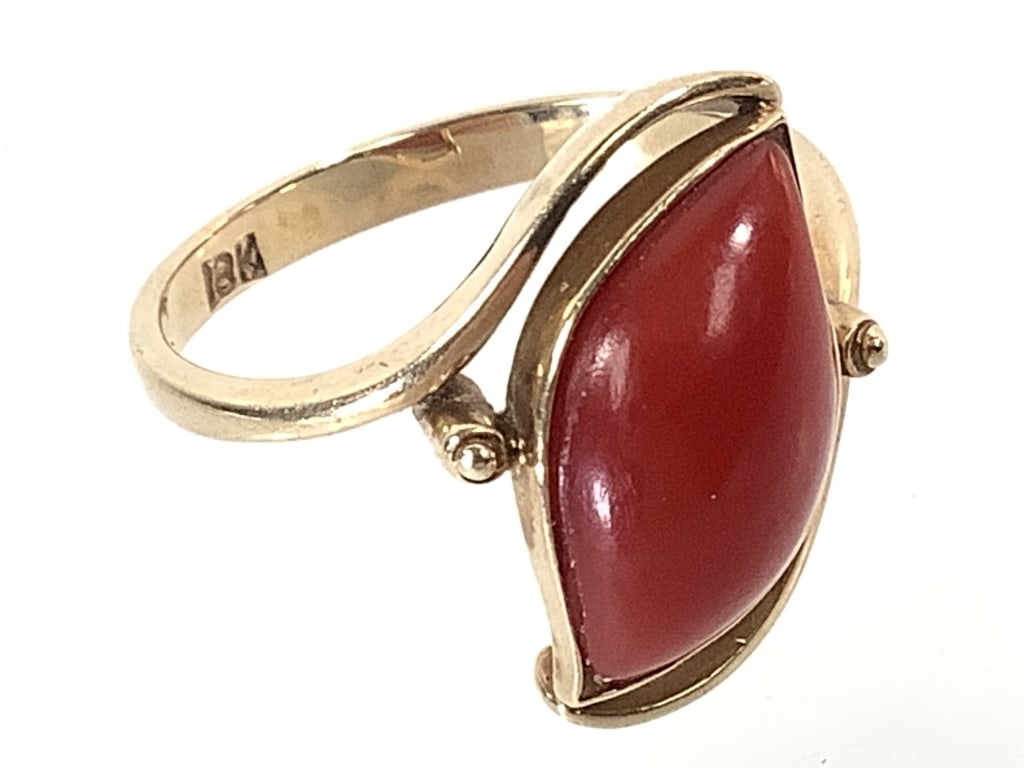 18K Coral Ring 2.6g TW Sz 6 3/4: 1 1/4" H