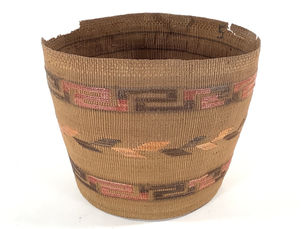 Northwest Coast Finely Twined Polychrome Basket (1 of 7)