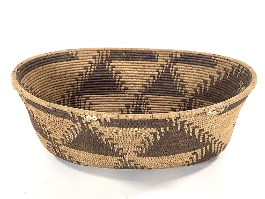 Southwest Coiled Oval Basket w/ Geometric Designs (1 of 9)