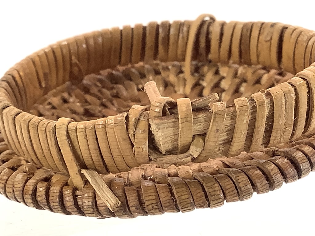Sm. Lidded Coiled Basket - 7