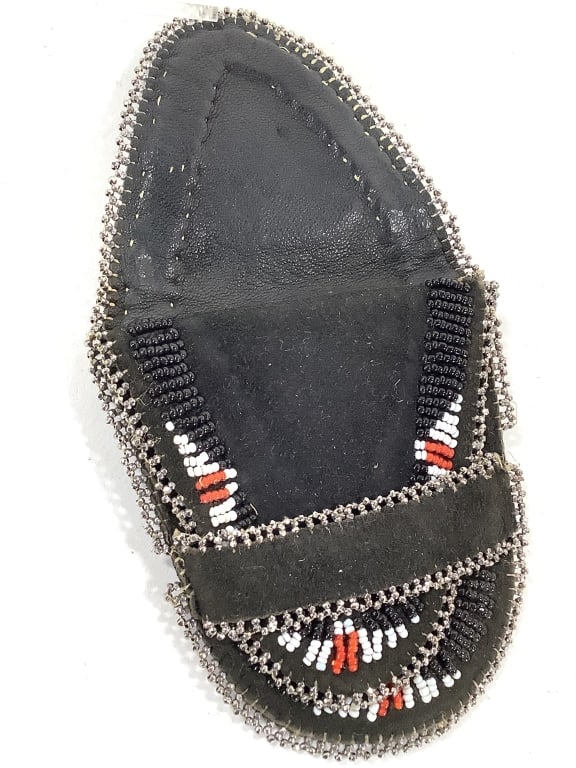 Native American Beaded Double-Flap Pouch - 3