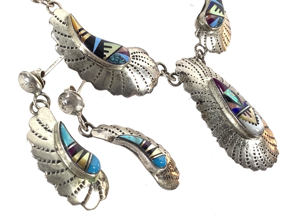 JM Sterling & Stone Inlay Feather Set 30.2gTW: 19" L. Stamp mark JM and Sterling. Necklace and pair of matching earrings. Good condition w/ age related patina.