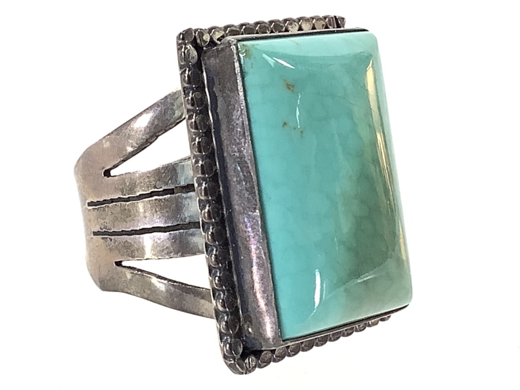 Sterling Turquoise Ring 16.2g TW Sz 10: Marked RB in bear, likely Navajo jewelry Running Bear. Stone is 1" H.