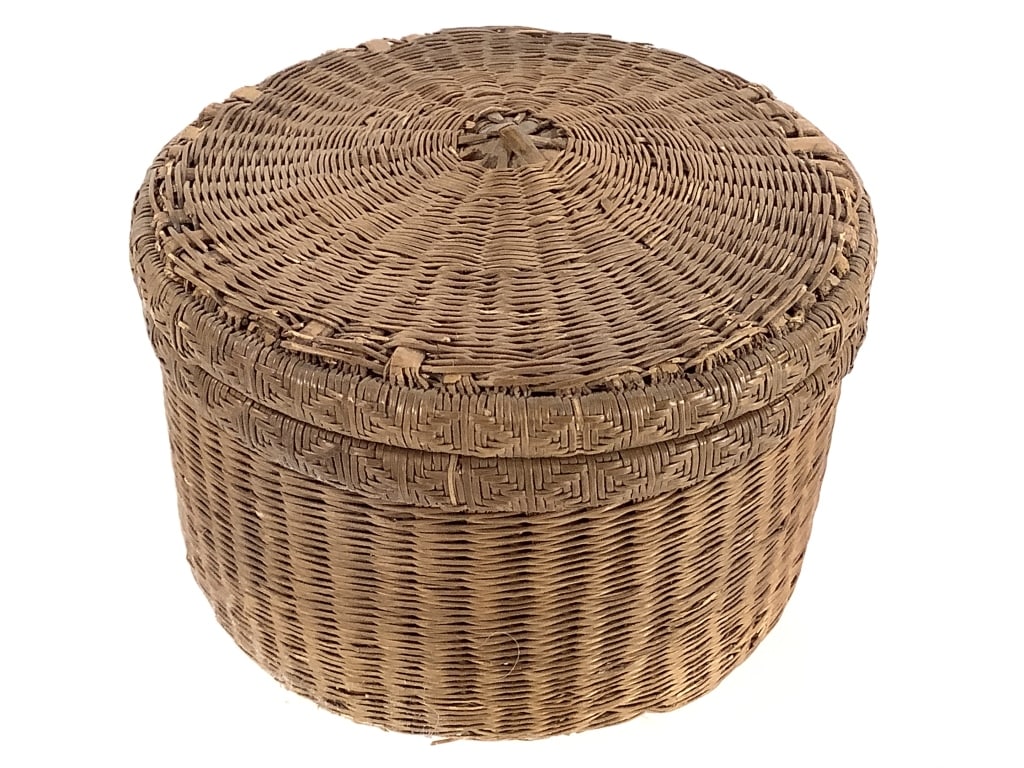 Sm. Fine Wicker Basket w/ Lid: 3 1/4"W x 2"D. Unique woven pattern along rims. Minor fraying throughout, breakage and loose weaving near bottom. Overall good condition, structurally sound. Provenance: Collection of William and