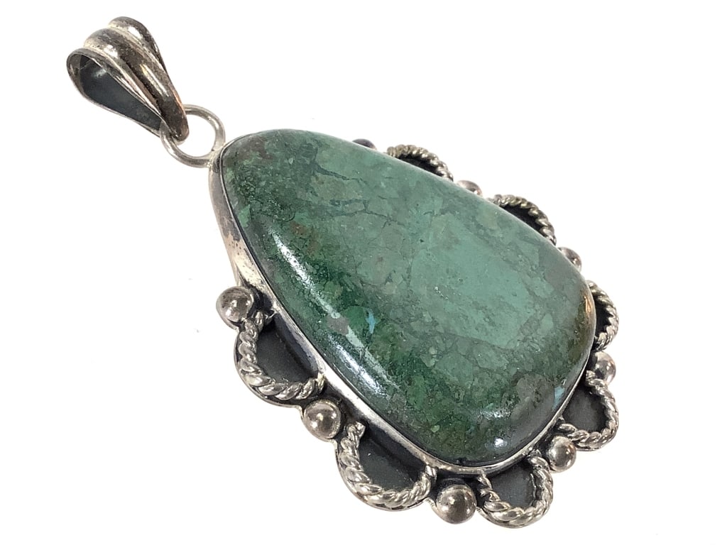 Mexico Sterling Green Turquoise Pendant 29.4g TW: 2" H.