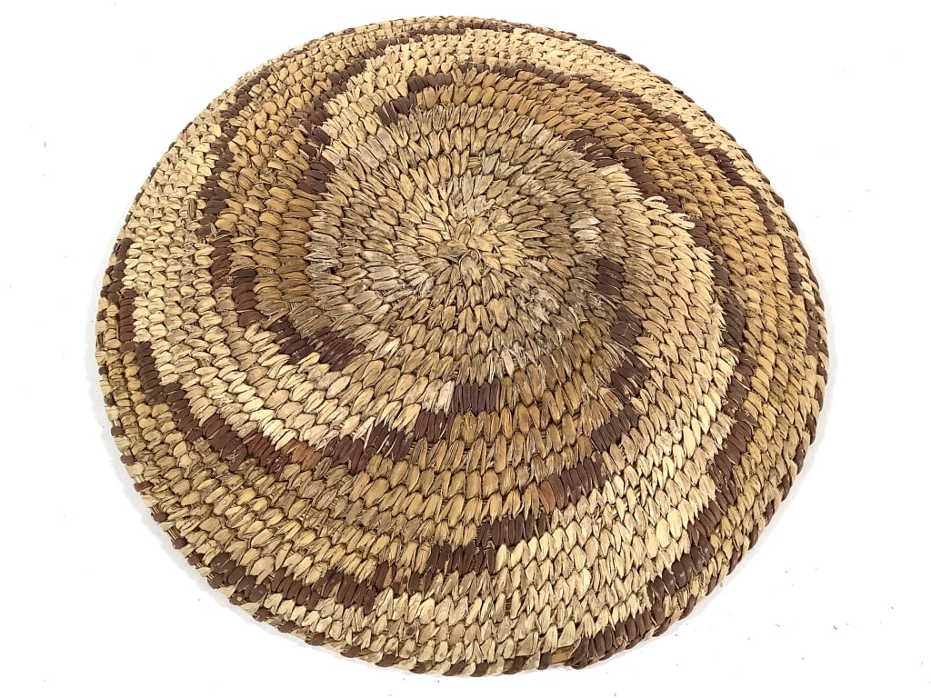 Sm. Polychrome Spiral Basket Tray - 3