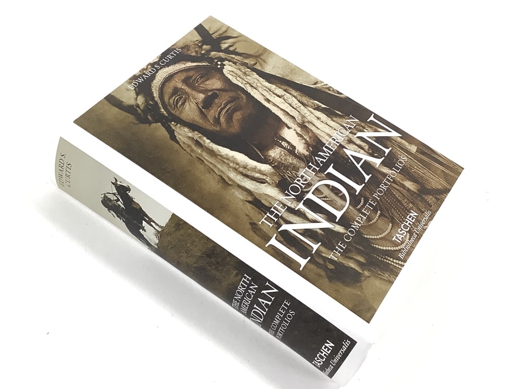 Northen American Indian Complete Portfolios HB: Written and illustrated by Edward S. Curtis. Excellent condition.