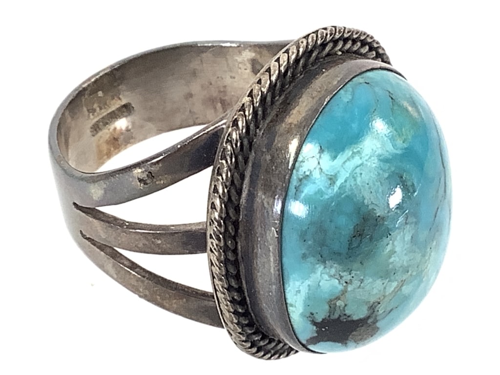 Sterling Turquoise Ring 17.7g TW: Size 12