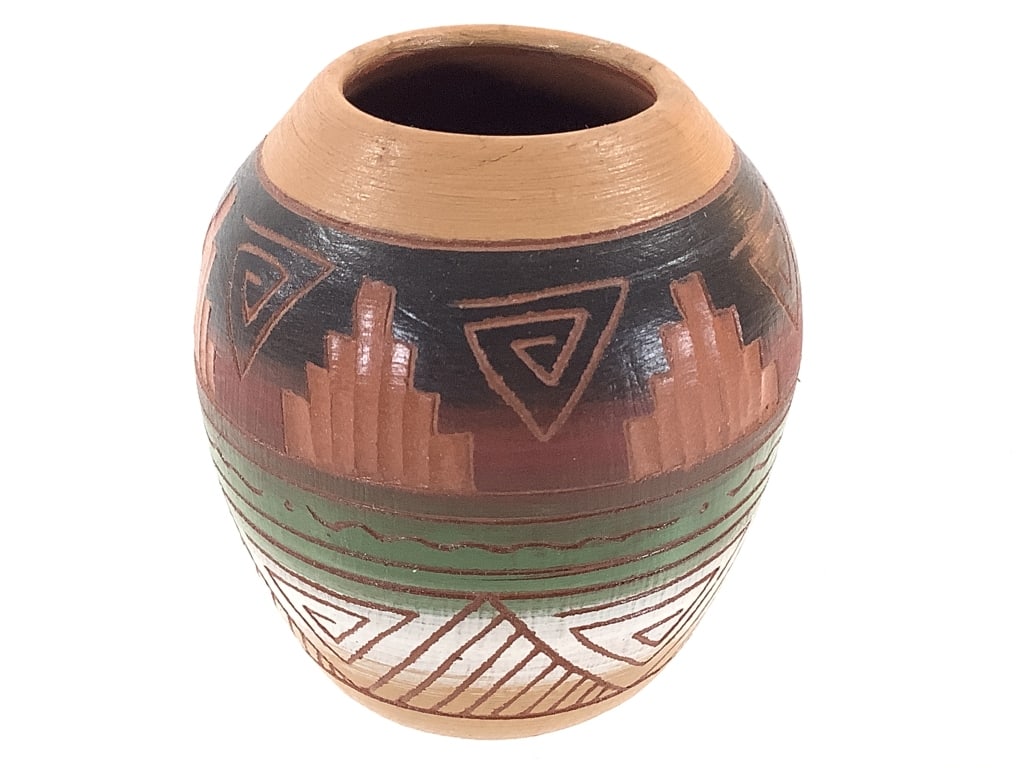 Benally Navajo Polychrome Pot w/ Dried Seeds (1 of 6)