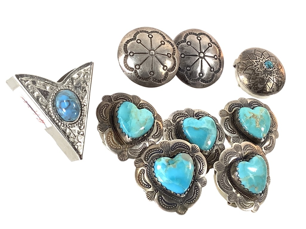 Buttons & Button Covers Turquoise Sterling: 38.2 grams total weight. Some marked.