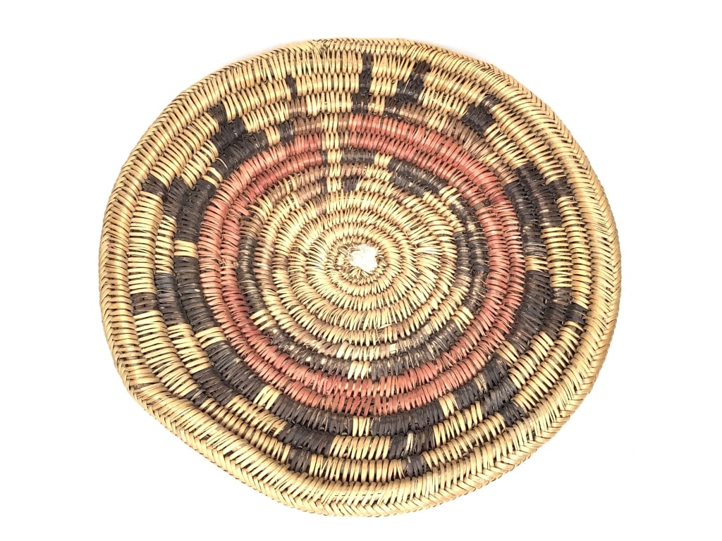 Vtg Navajo Wedding Basket: 12"dia.