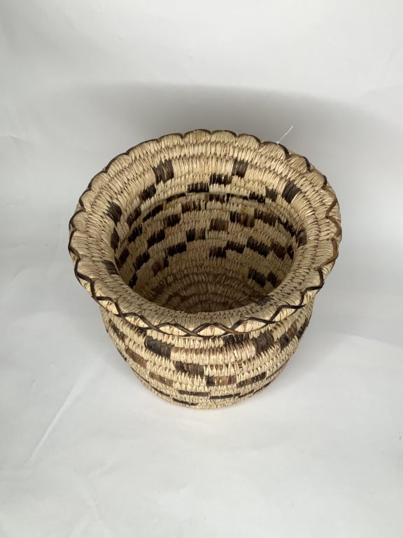 Large Native Papago Basket - 3