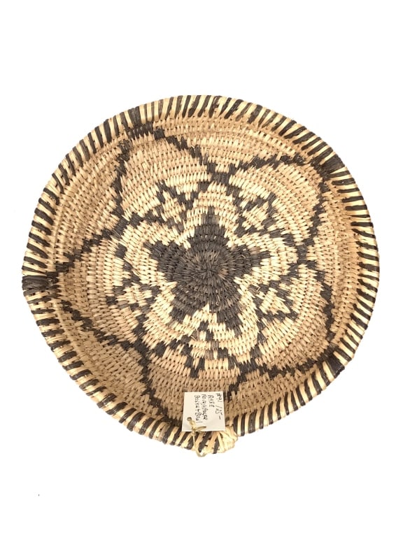 Rare Vtg Navajo Basket: 9 1/2"dia.