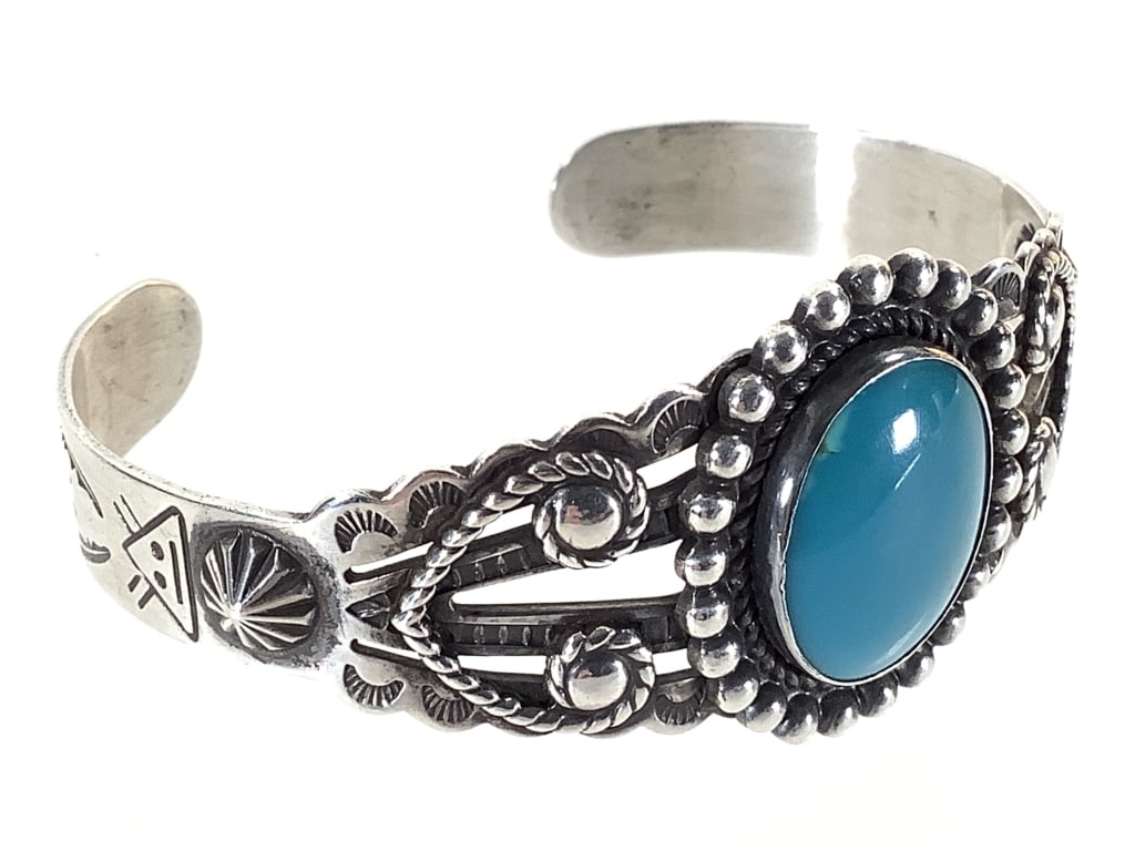 Bell Trading Co. Sterling & Turquoise Cuff 22gTW: Fred Harvey Era Style 6"L cuff. Good condition; age related patina.
