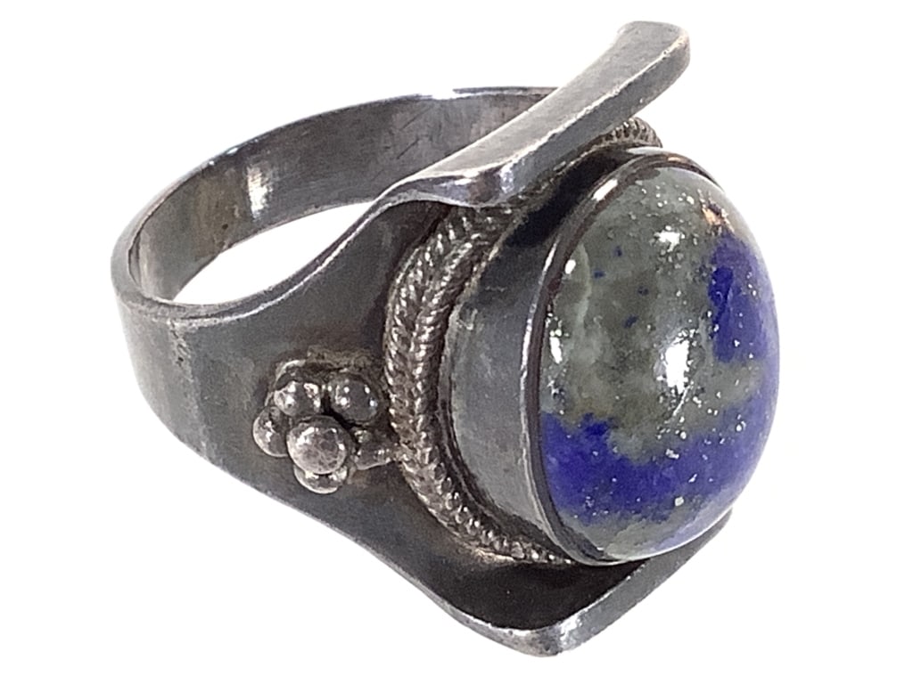 Unmarked Lapis Ring 11.5g TW: Size 9