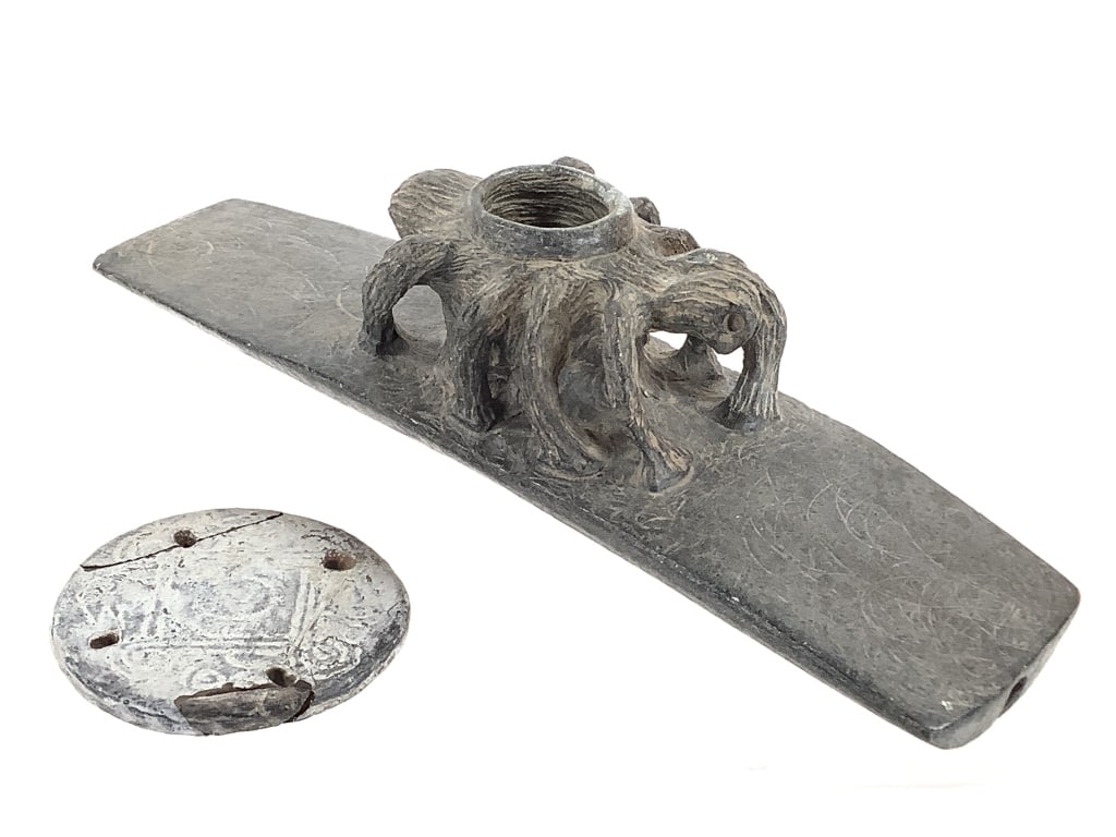 Cherokee Spider Effigy Pipe & Stone Gorget (1 of 10)