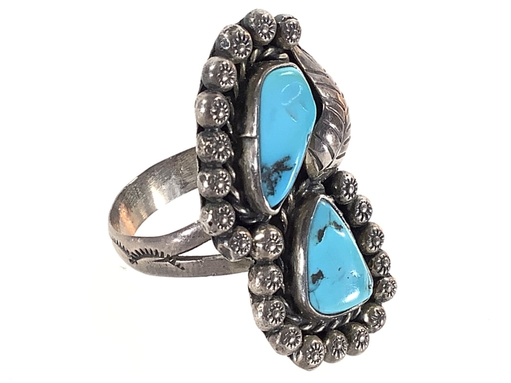 Unmarked Turquoise Ring 9.1g TW: Size 8 1/2