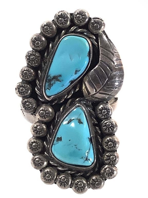Unmarked Turquoise Ring 9.1g TW - 2