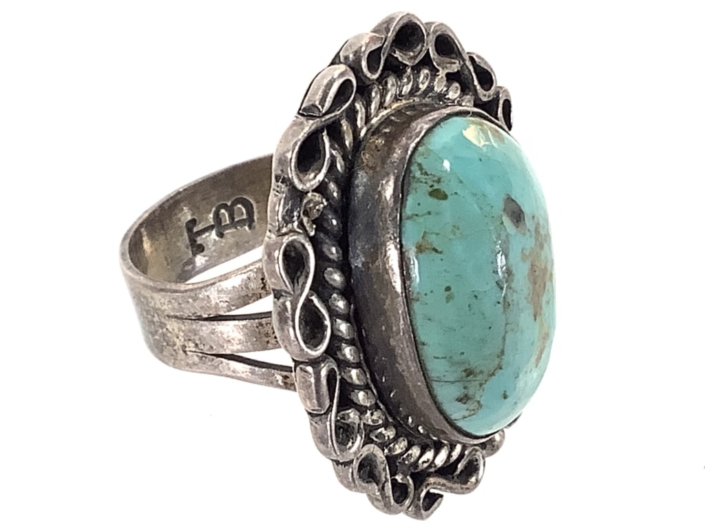 Sterling Turquoise Ring 9.9g TW (1 of 6)