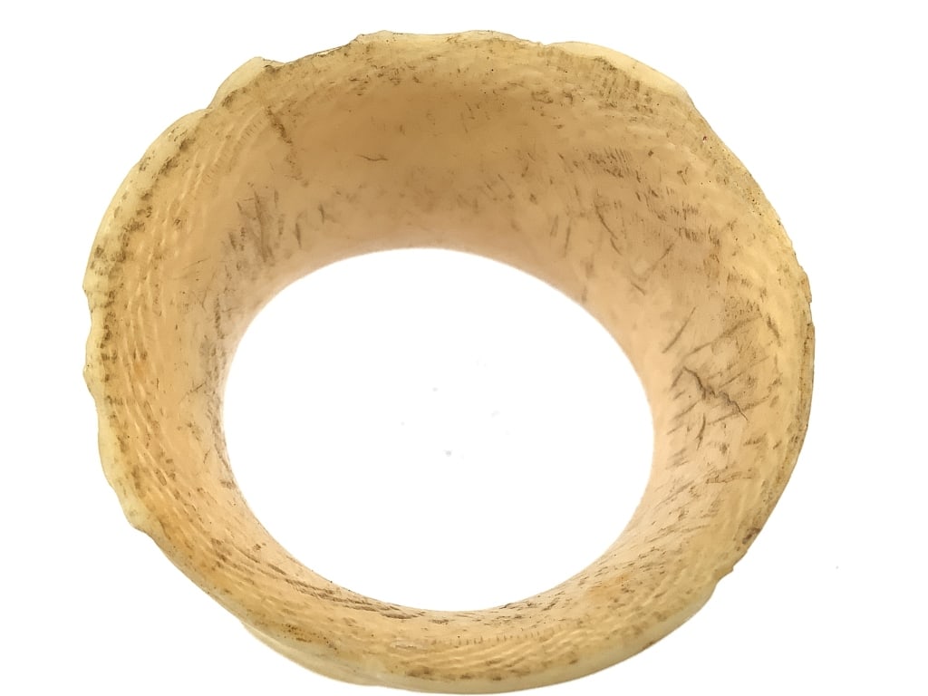 Ivory Floral Motif Napkin Ring - 5