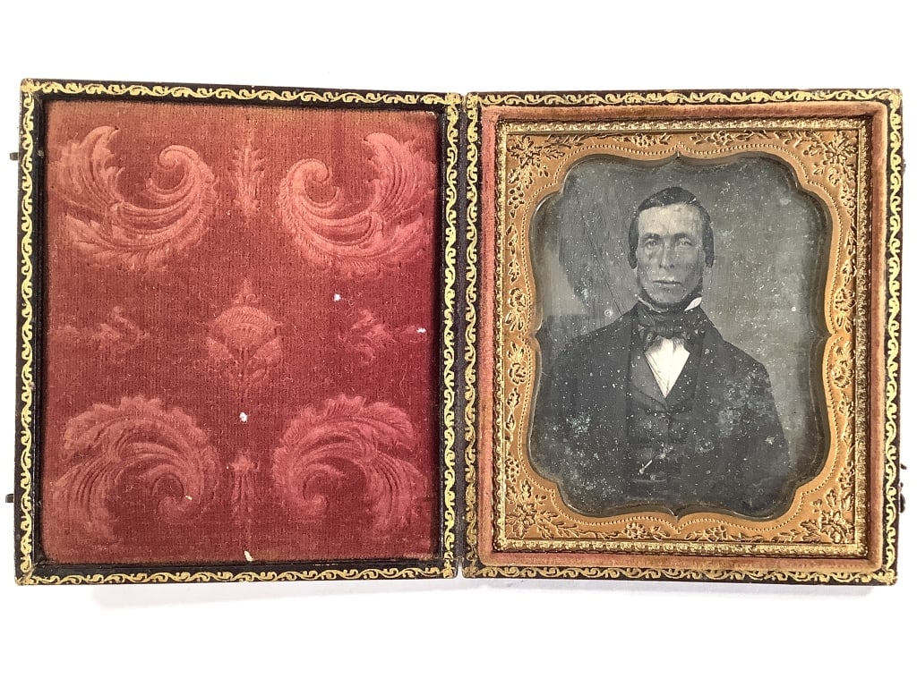 Daguerreotype Portrait Formally Dressed Man (1 of 6)