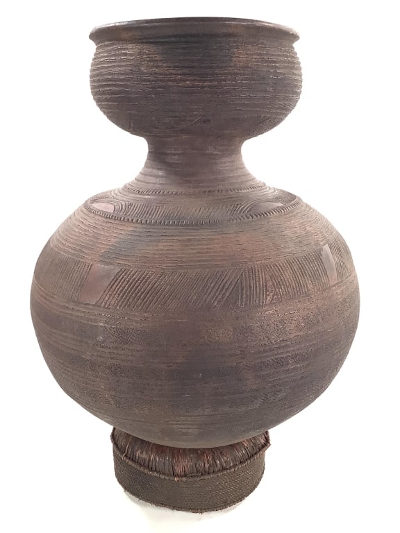 Nupe Nigerian Pot Bill Itters First Purchase: 13 1/4" Dia. x 16 1/4"H. Provenance: Collection of William and Diane Itter. Please see photos for condition and details. Please note: Some pots may have repairs that may not be noted.
