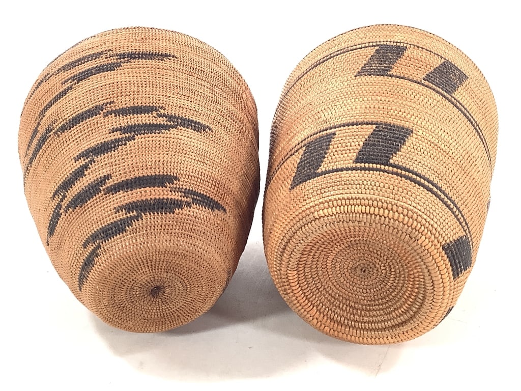2 Tutsi Lidded Coiled Baskets - 4