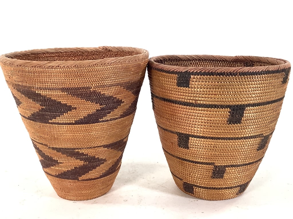 2 Tutsi Lidded Coiled Baskets - 2