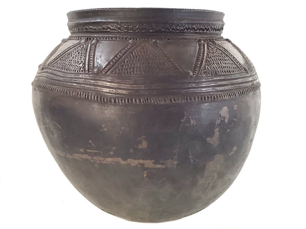 Nupe Nigerian Terracotta Water Pot: 14"Dia at widest point, 14"H. Small chip on outer top edge. Provenance: Collection of William and Diane Itter. Please see photos for condition and details. Please note: Some pots may have repairs