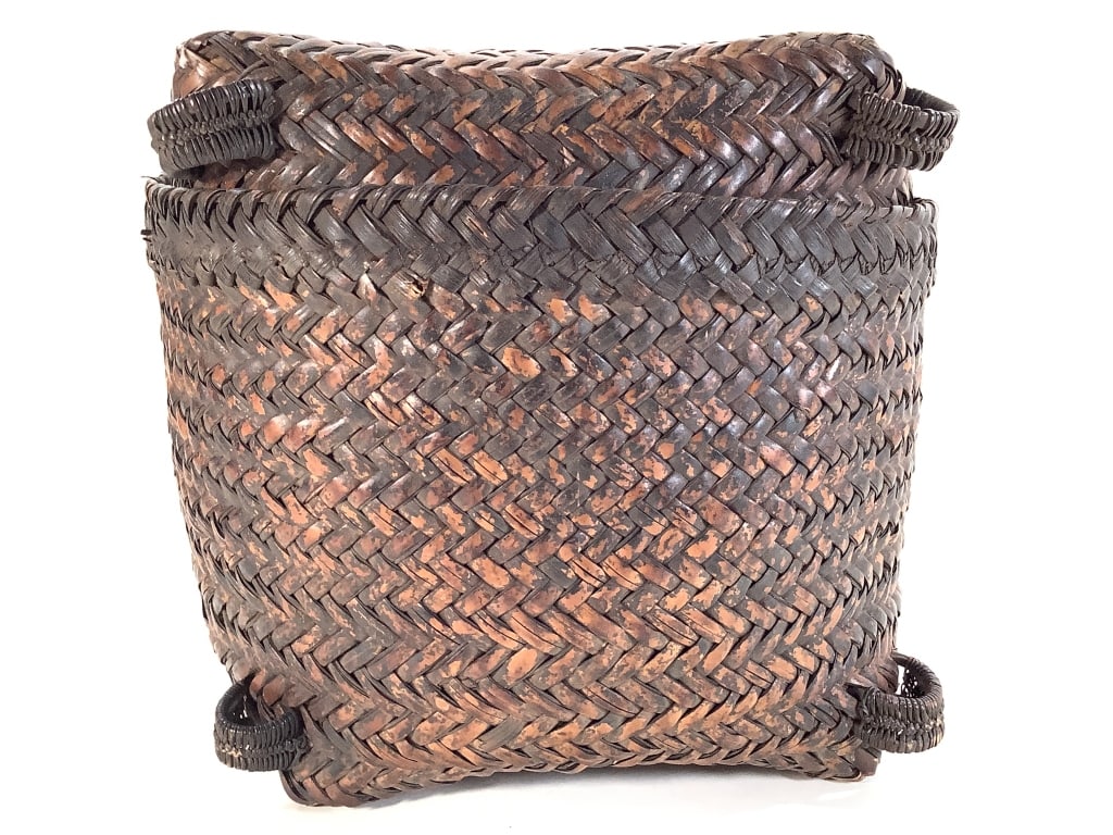 Kuba Lidded Basket DRC - 2